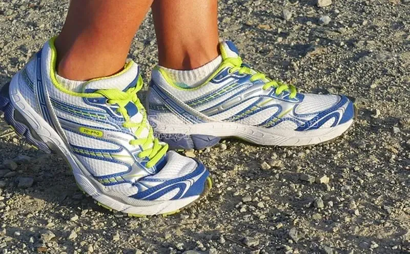 意昂体育app网页版登录入口滴滴出行**2023 年最吸睛的美式运动鞋女：排行榜
、款式、保养技巧**