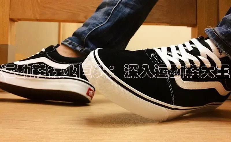 意昂体育乐用176五八27从百度手机输入法运动鞋行业巨头：深入运动鞋大王
