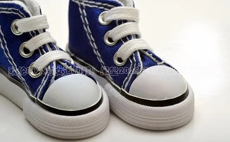 欧伦啄木鸟女运动鞋：展望2025年的时尚与科技前沿