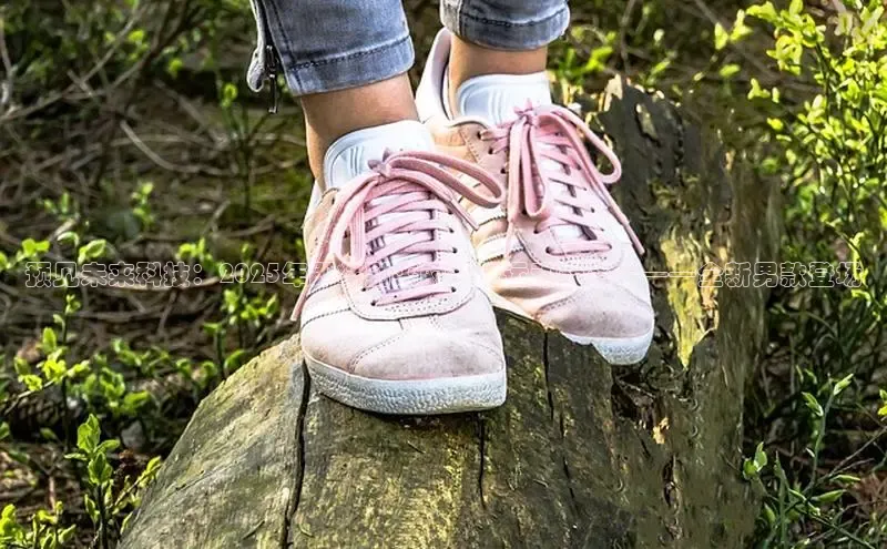 预见未来科技：2025年即将到来的气垫运动鞋革命——全新男款登场